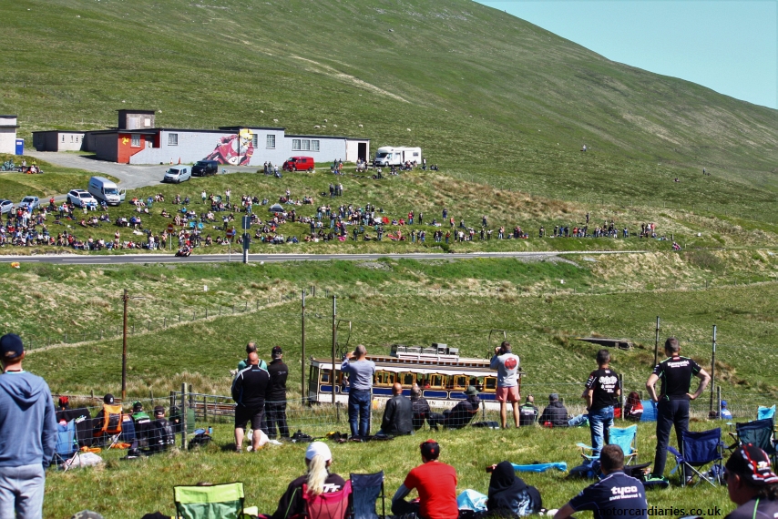 TT 2018.064